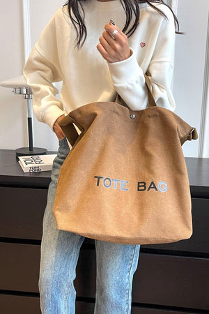 Tussling Tote
