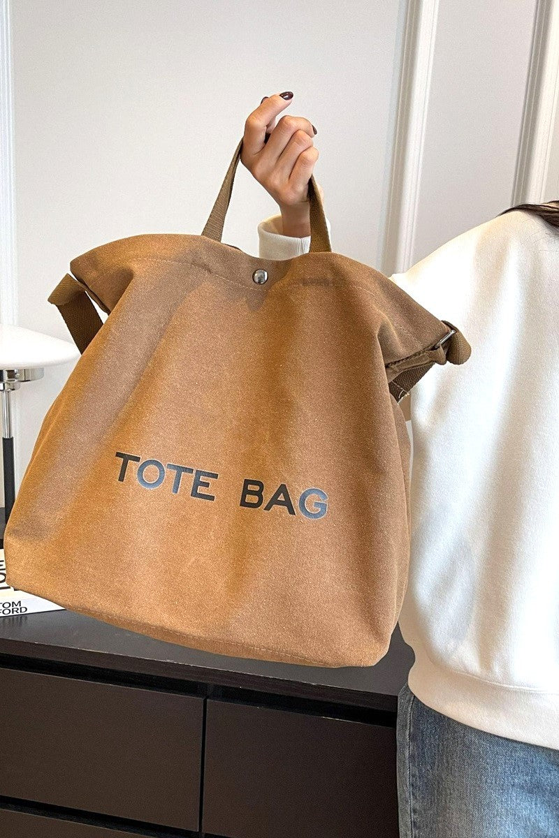 Tussling Tote